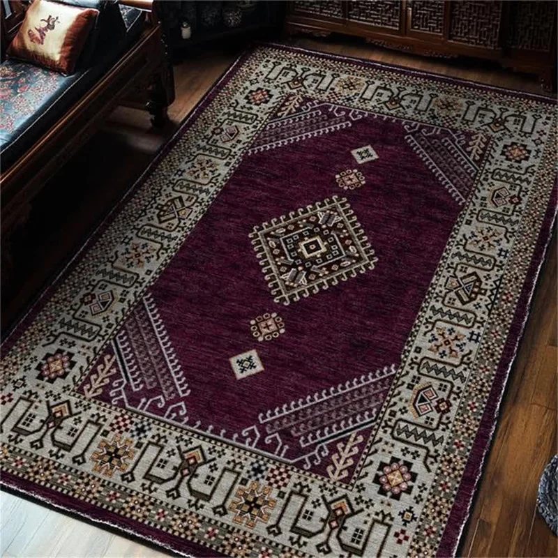 Weicher Teppich im persischen Ethno-Stil im Retro-Stil
