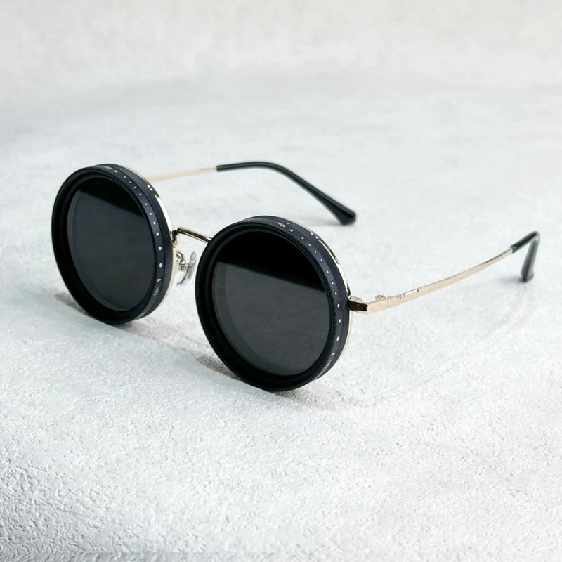 VisionRound Polariserte Solbriller – Unisex Retro Design med Justerbart Lysfilter | Luvikno