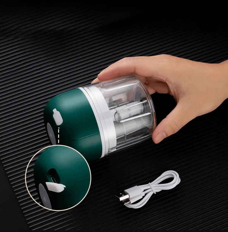 ChopEase Elektrisk Hvitløkspresse – USB-oppladbar – Kompakt og Kraftig – 250ml | Luvikno