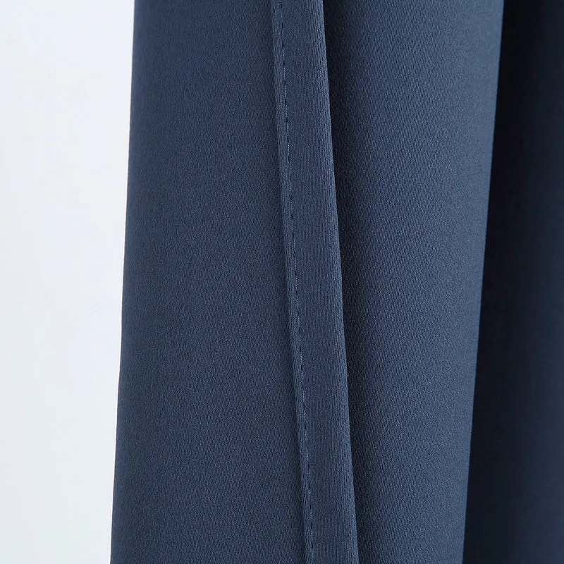Garvee Tende Oscuranti 2 Pezzi Corte per Finestre Piccole con Tasca per Asta, Blocco Luce 70%, Tessuto Resistente, Ideali per Cucina e Bagno, Grigio