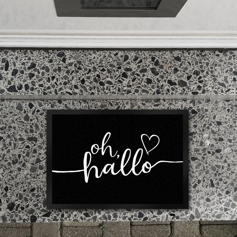 Oh Hallo Fußmatte in 35x50 cm mit Herz in elegantem Design
