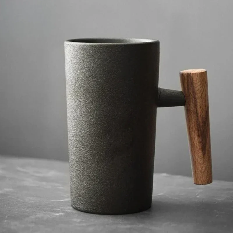 ScandiSip Keramisk Kopp – Minimalistisk Skandinavisk Design med Treskaft | Luvikno