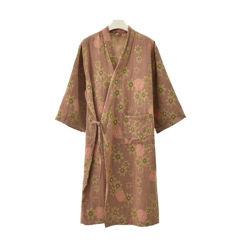 Leichter Bademantel aus Jacquard-Gaze mit Blumenmuster