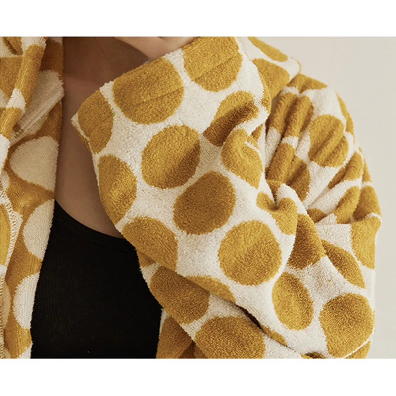Bademantel mit Kapuze und Gürtel im Polka Dot-Design