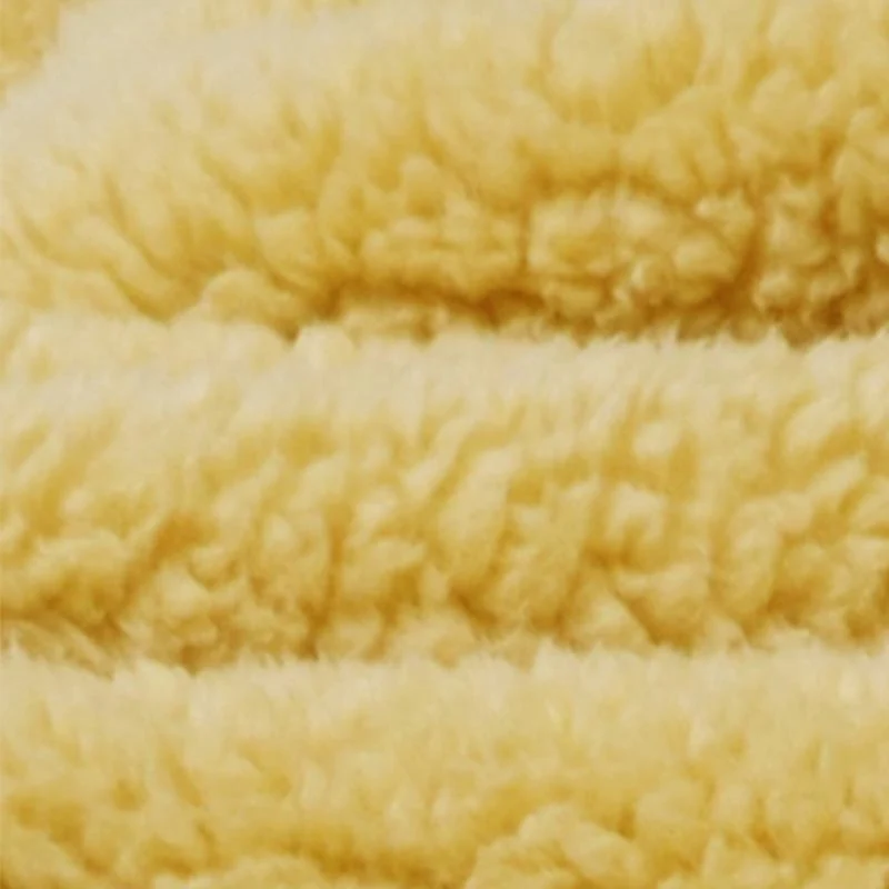Bequemer Fleece-Pyjama-Bademantel