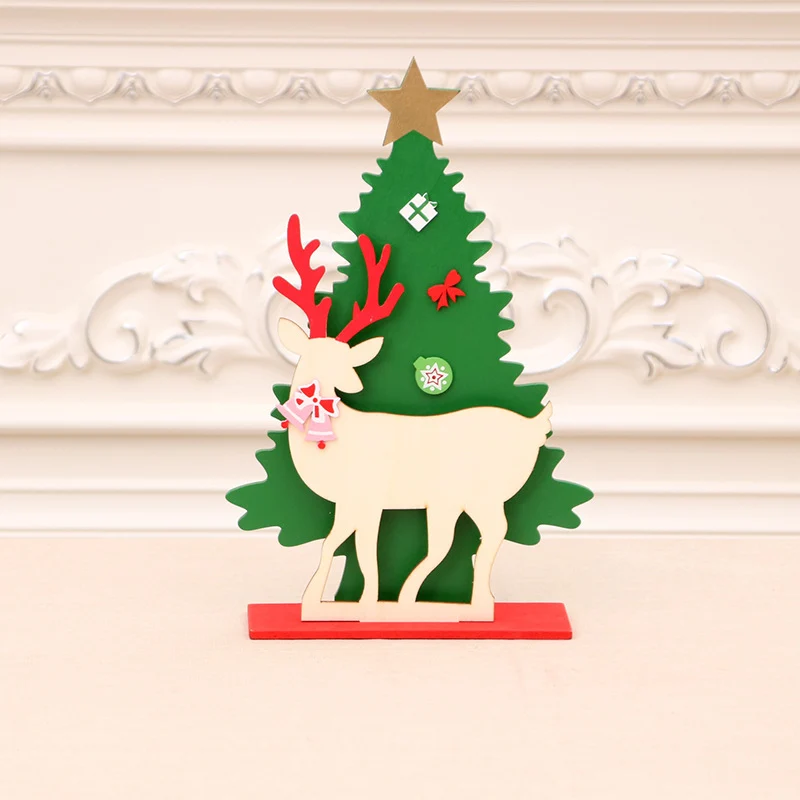 Decorative Christmas Tree with Reindeer Figurine Stornfield