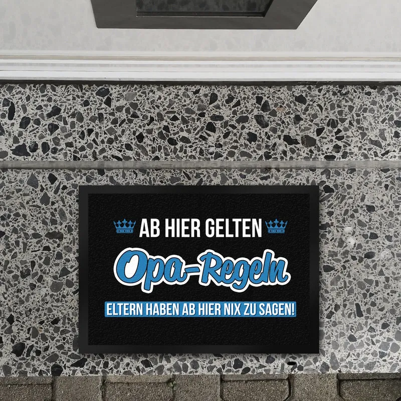 Opa-Regeln Fußmatte in 35x50 cm mit Spruch Eltern haben ab hier nix zu sagen