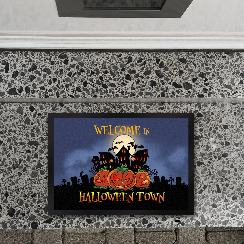 Fußmatte mit gruseligen Halloween Design und Spruch - Welcome in Halloween Town