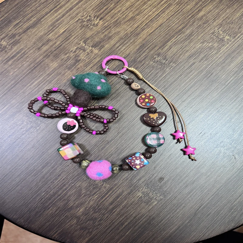 Decorative Beaded Charm Keychain Stornfield 1790135023