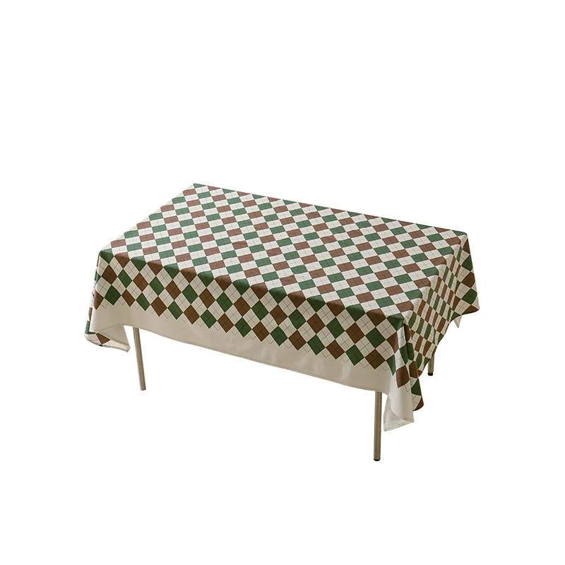 Rauten-Tischdecke aus pflegeleichtem Baumwoll-Polyester-Mix mit dekorativem Karomuster Karnz