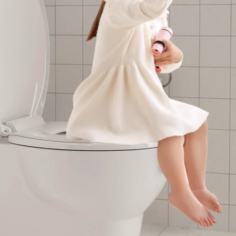 Sedile WC rotondo Garvee con sedile per bambini, chiusura magnetica, chiusura ammortizzata, polipropilene, per bagno di famiglia, bianco