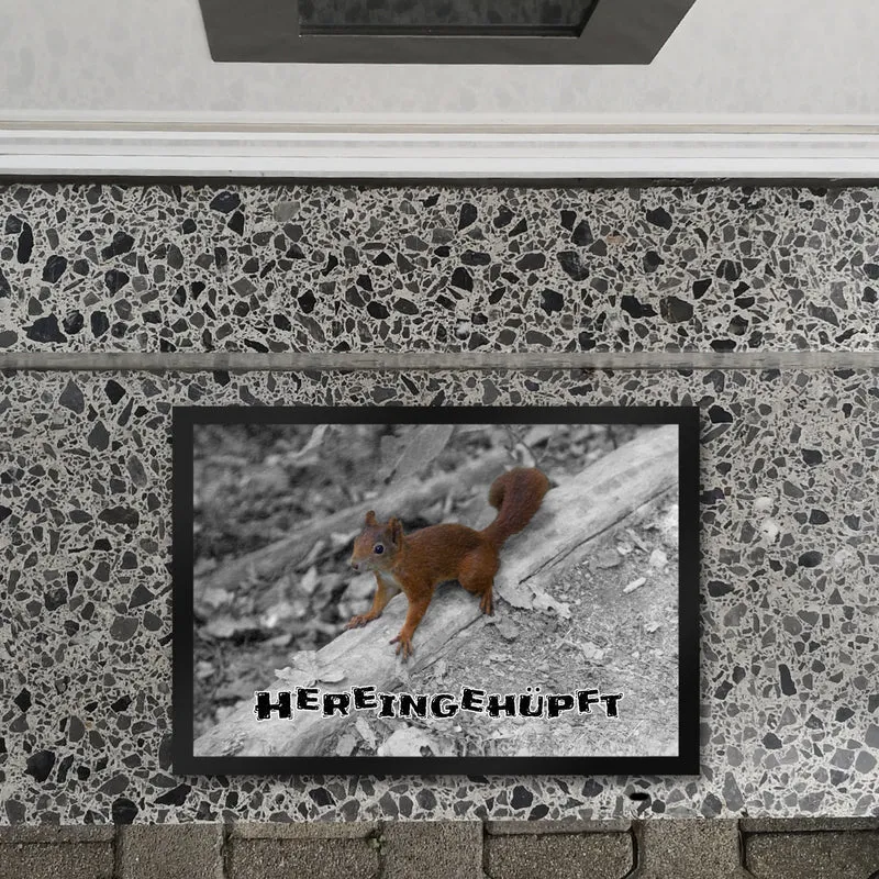 Hereingehüpft Fussmatte mit Eichhörnchen