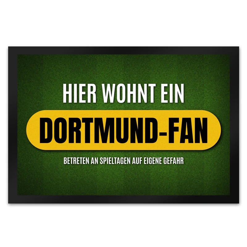 Hier wohnt ein Dortmund-Fan Fußmatte mit Rasen Motiv