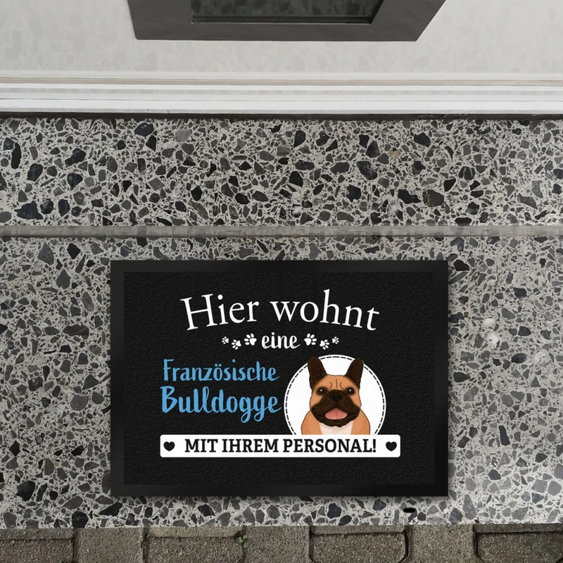Hier wohnt ein Golden Retriever mit seinem Personal Fußmatte