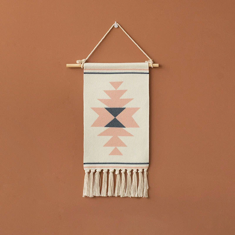 Gewebter Boho-Wandbehang mit Ethno-Diamantmuster, Baumwollfransen und Holzstab Karnz