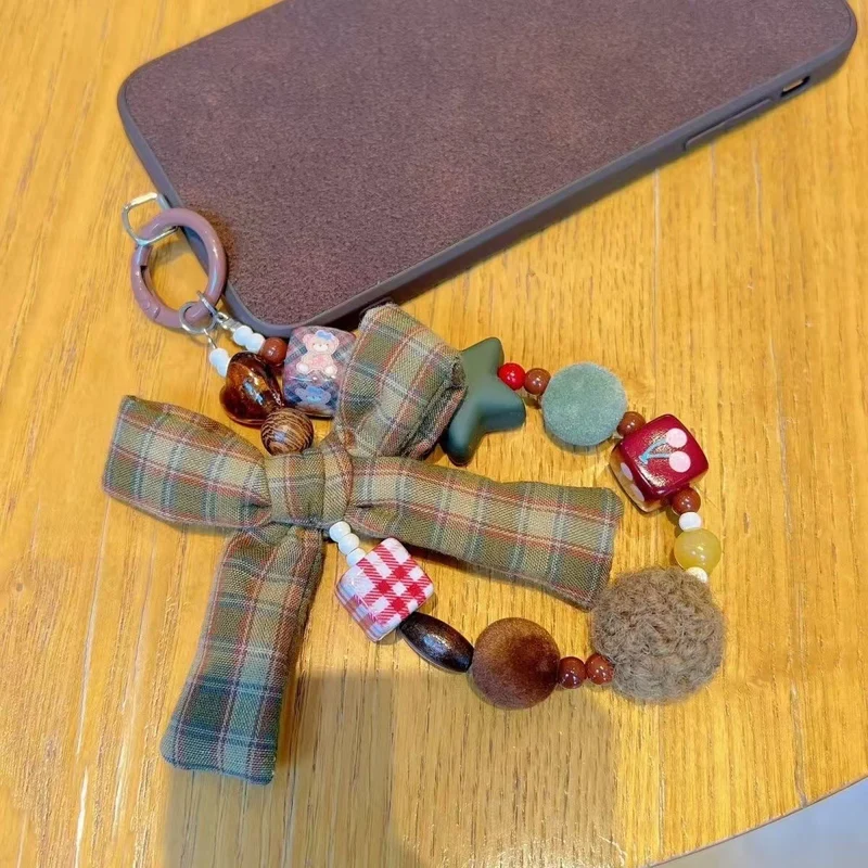 Decorative Beaded Bow Keychain Stornfield