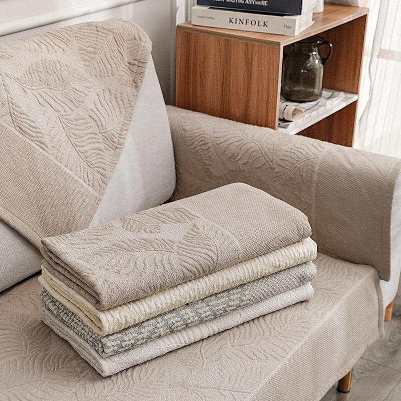 Gestepptes Sofaschutz-Set Karnz