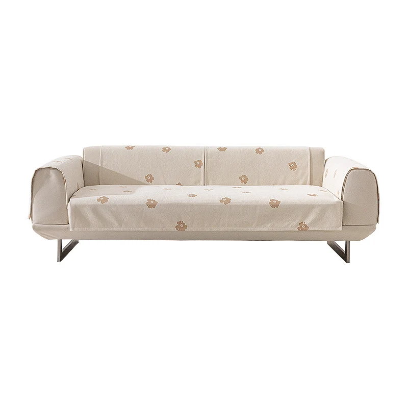 Dreisitzer-Sofa mit geometrischem Jacquard-Bezug und schlanken Metallfüßen Karnz