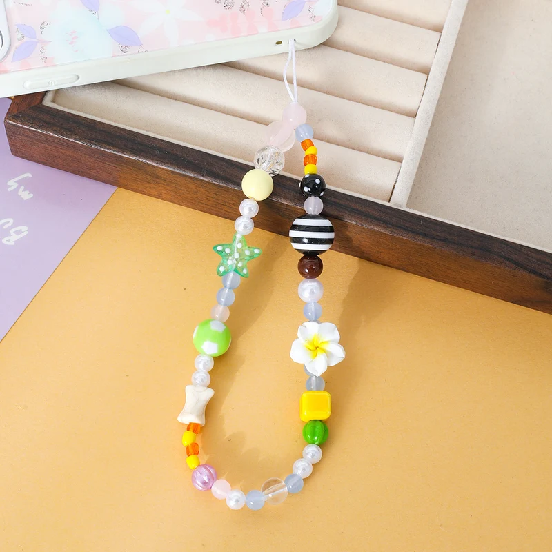 Colorful Charm Beaded Necklace Stornfield