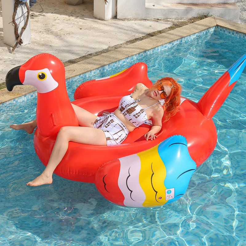 Kvinnelige oppblåsbare flamingo svømmeøy Luvikno