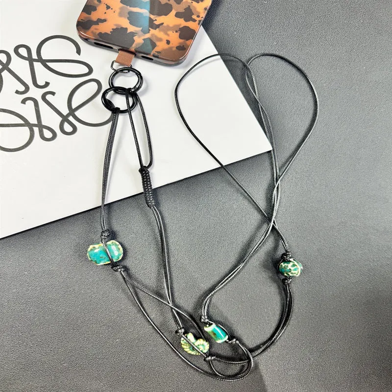Artistic Floral Charm Necklace Stornfield