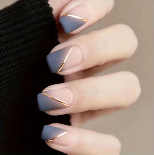 Premium Geometrische Nagelkunst Verbesserungen Karnz
