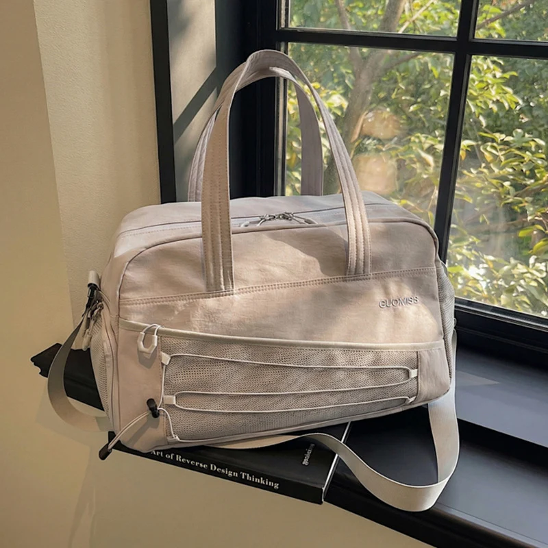 Stylish Multi-Pocket Weekender Duffle Bag Stornfield
