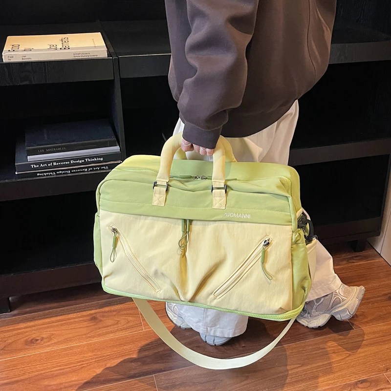 Stylish Multi-Compartment Travel Messenger Bag Stornfield