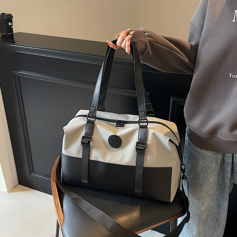 Stylish Multi-Compartment Travel Duffle Bag Stornfield