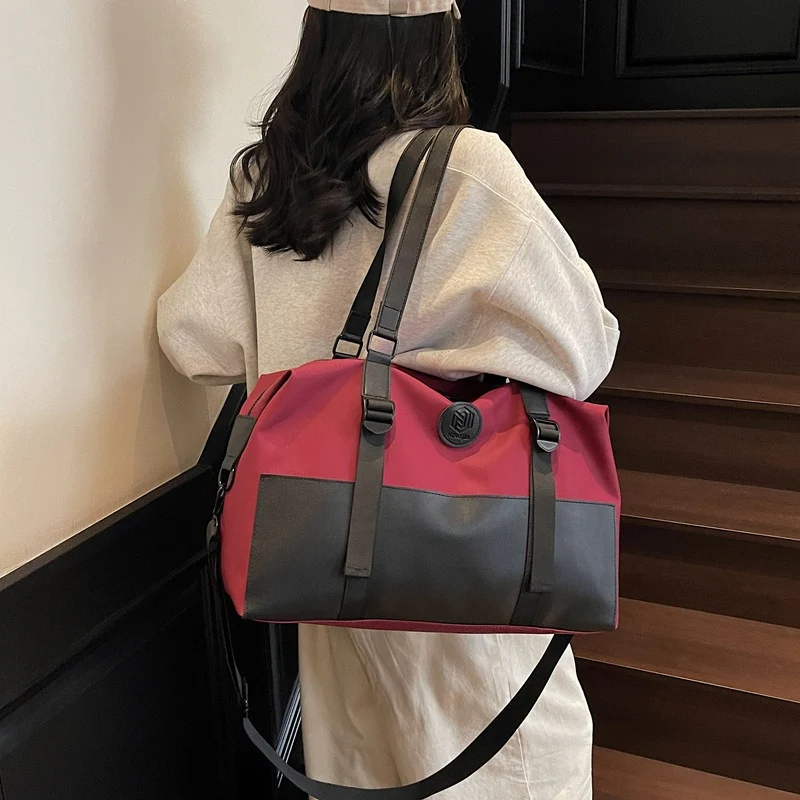 Stylish Multi-Compartment Travel Duffle Bag Stornfield