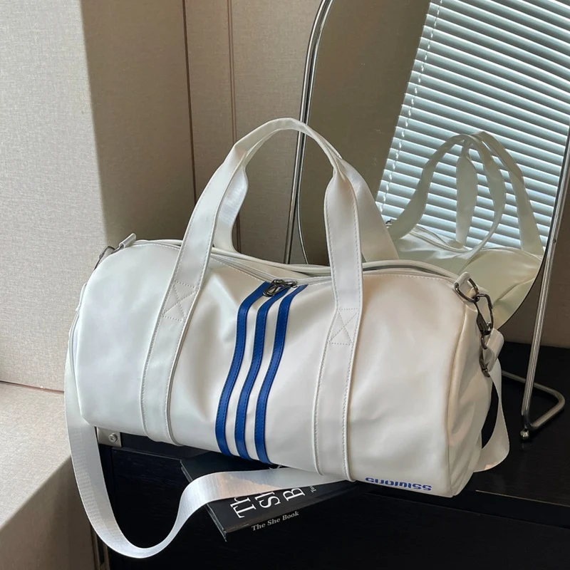 Stylish Lightweight Weekend Duffle Bag Stornfield