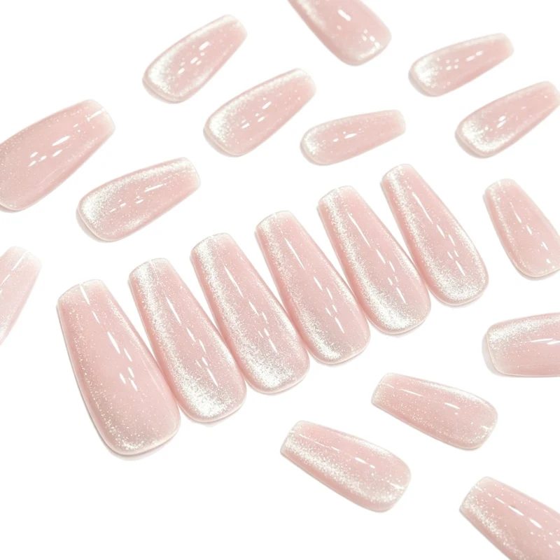 Glamouröser Glitter Ombre Nagelkunst Karnz