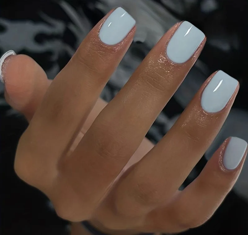 Glossy Nail Lacquer Stornfield