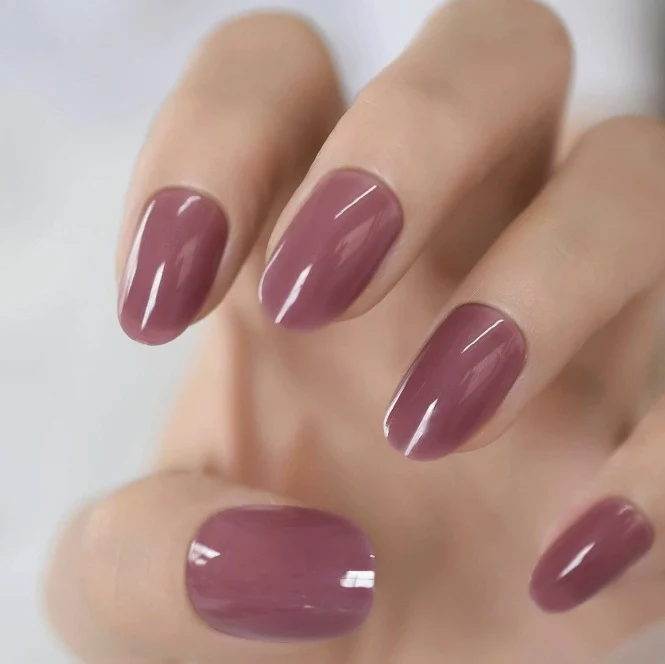 Glossy Long-Lasting Nail Polish Stornfield