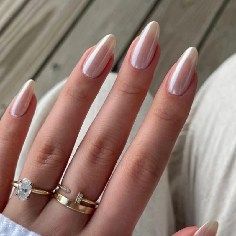Glossy Almond-Shaped Nail Extensions Stornfield