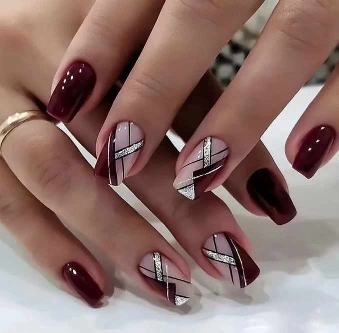 Geometrisches Nagelkunstdesign Karnz