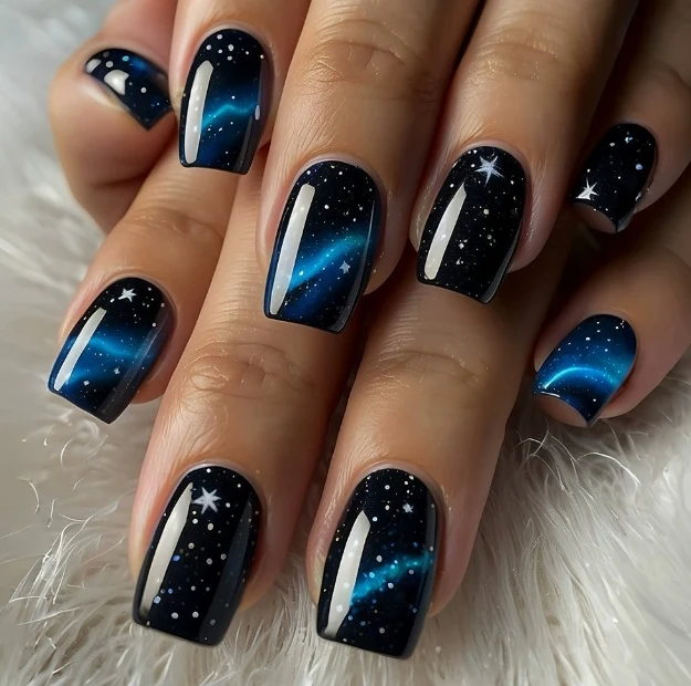 Galaxy-Themed Nail Art Set Karnz