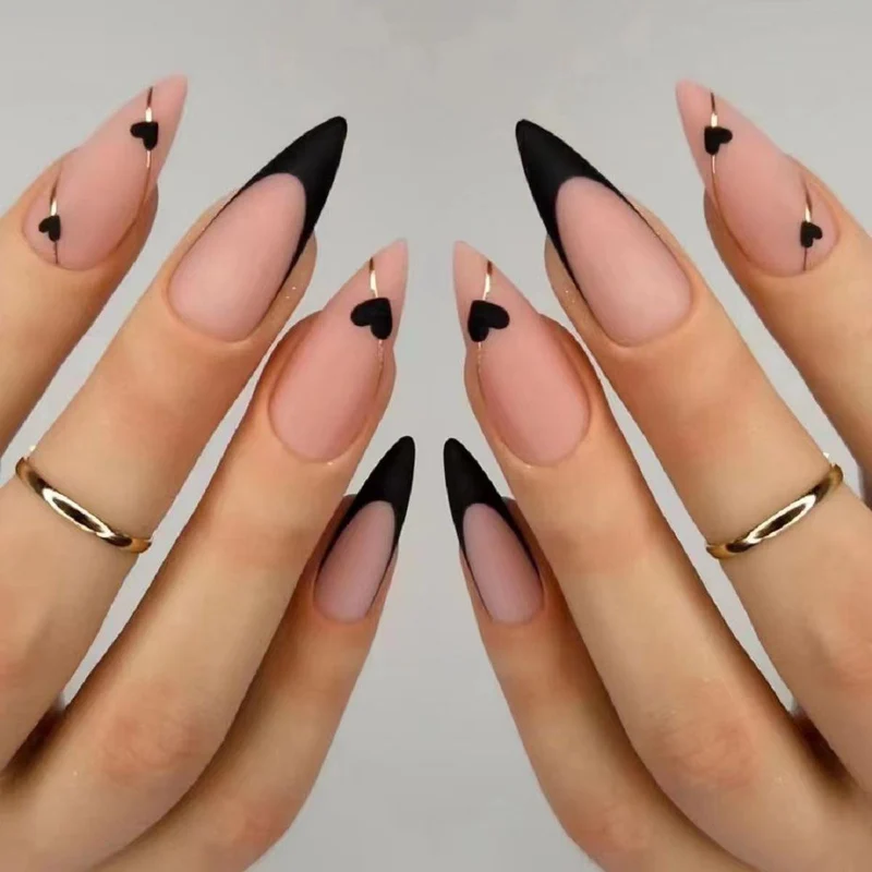 Heart-Accent Stiletto Nagelvergrößerungen Karnz