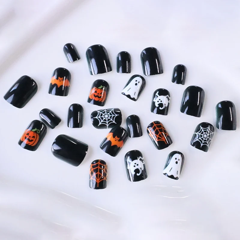 Halloween-Themen-Nagelkunst-Set Karnz 1789915172