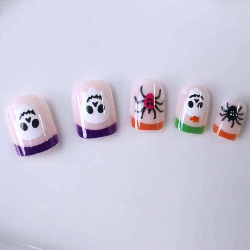 Halloween-Themen Nagelkunst Karnz