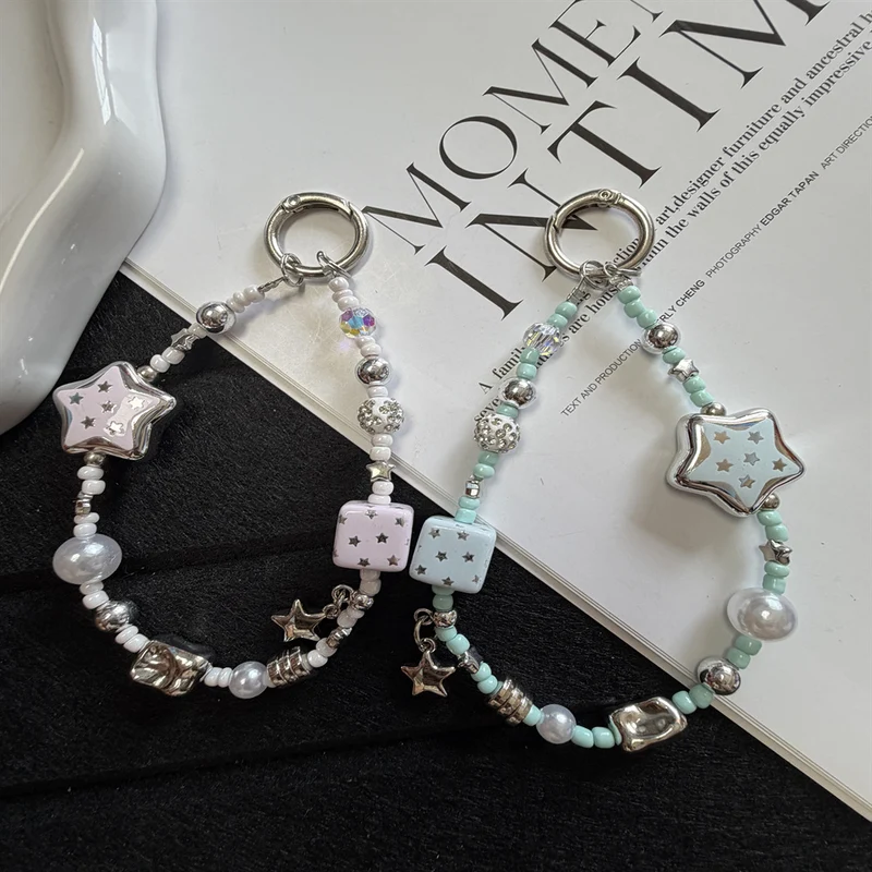 Beaded Charm Telefonhalter Karnz