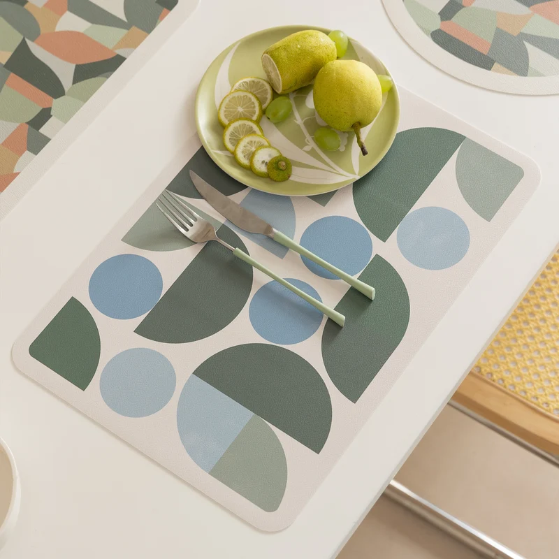 Abwischbare Retro-Tischsets aus Kunstleder mit geometrischem Muster Karnz