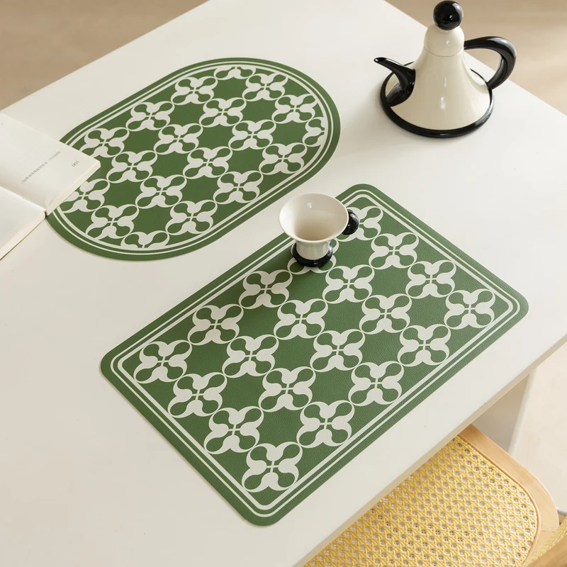 Abwischbare Retro-Tischsets aus Kunstleder mit geometrischem Muster Karnz