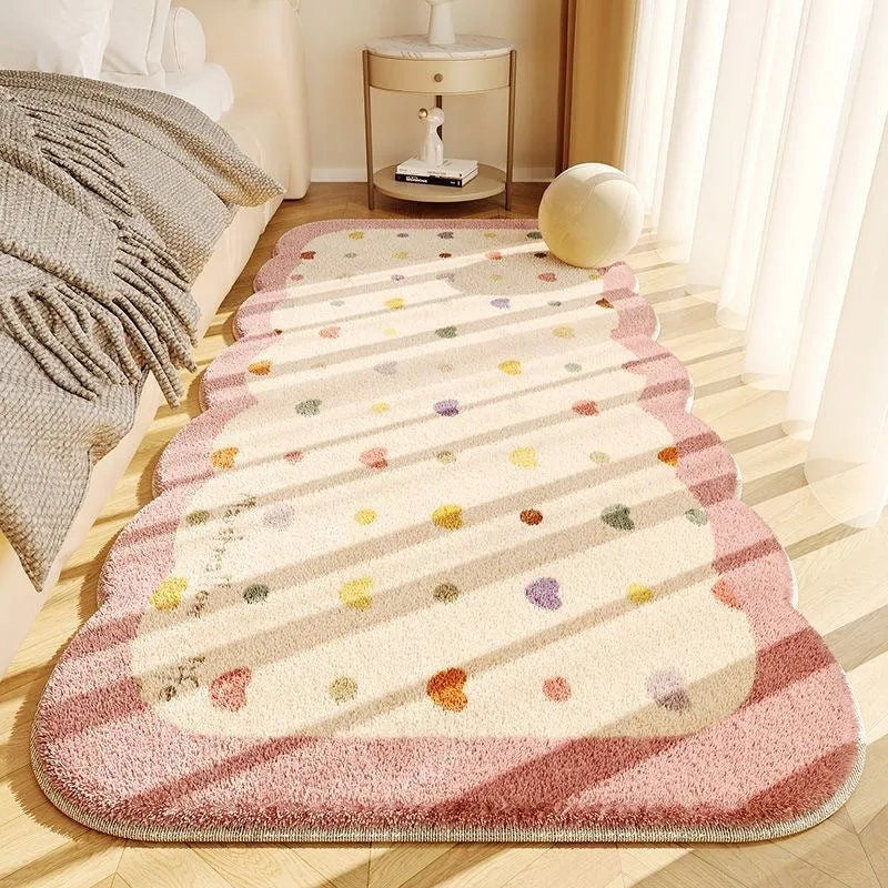 Plush Scalloped Decorative Area Rug Stornfield