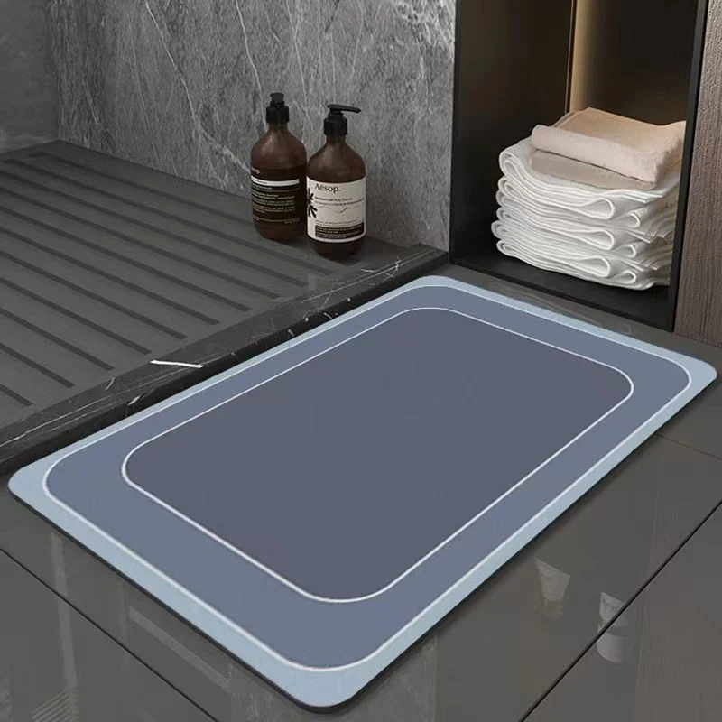 Non-Slip Modern Bath Mat Stornfield