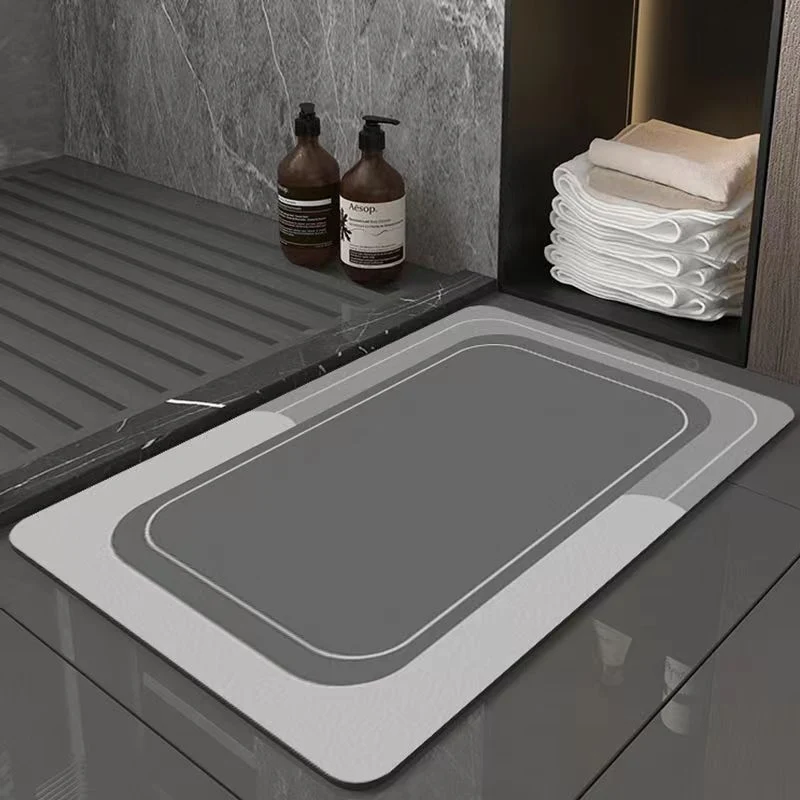 Non-Slip Modern Bath Mat Stornfield