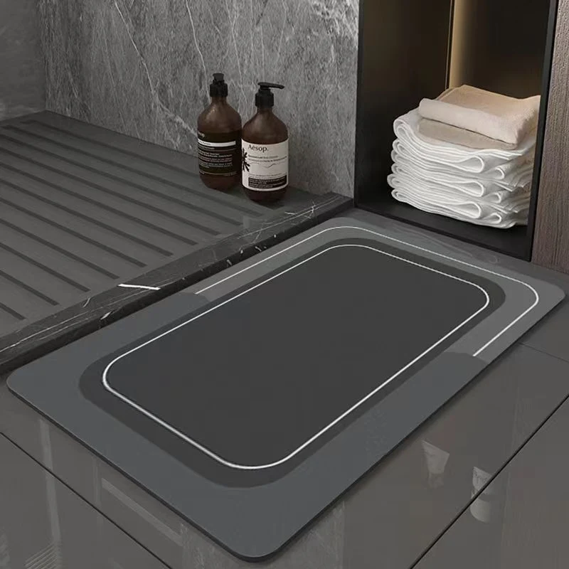 Non-Slip Modern Bath Mat Stornfield
