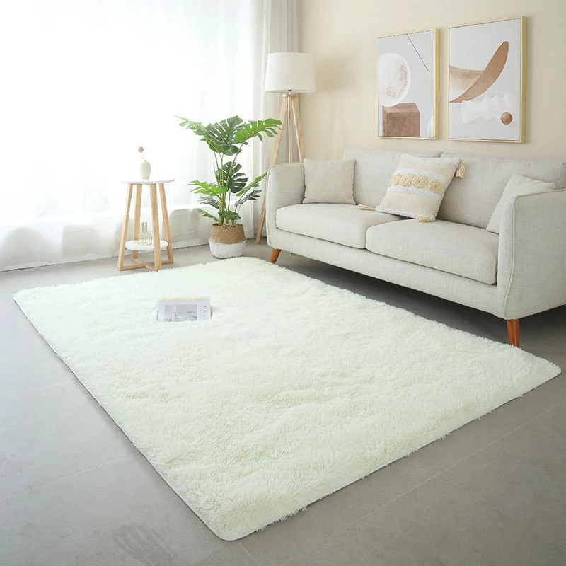 Luxurious Plush Area Rug Stornfield