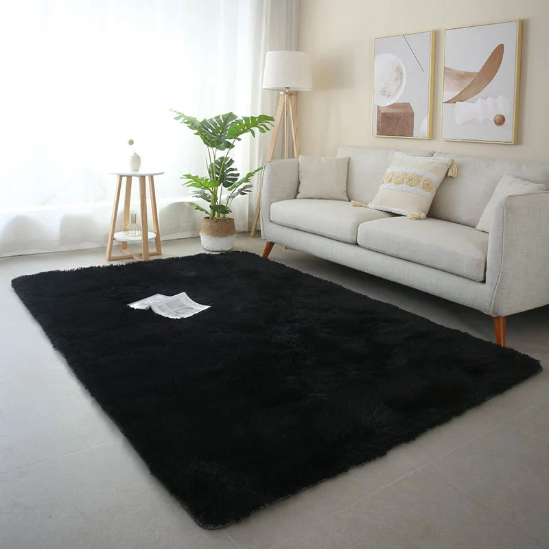 Luxurious Plush Area Rug Stornfield