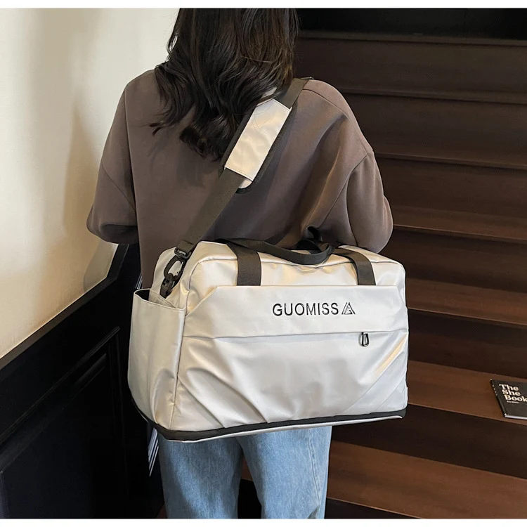 Versatile Water-Resistant Gym Duffle Bag Stornfield